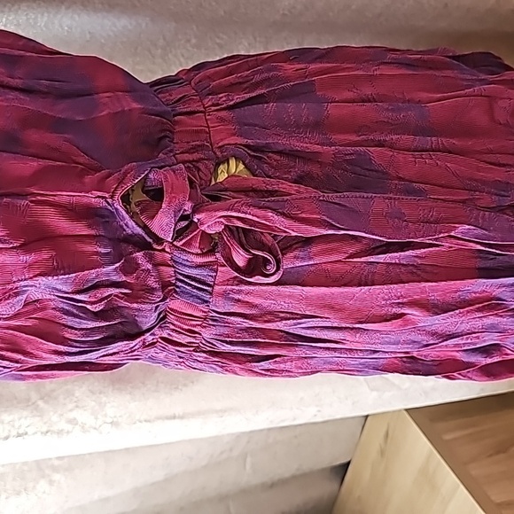 NWOT Zara Wrinkled Jacquard Maxi Dress Small Maroon Purple Floral Design - Picture 5 of 9